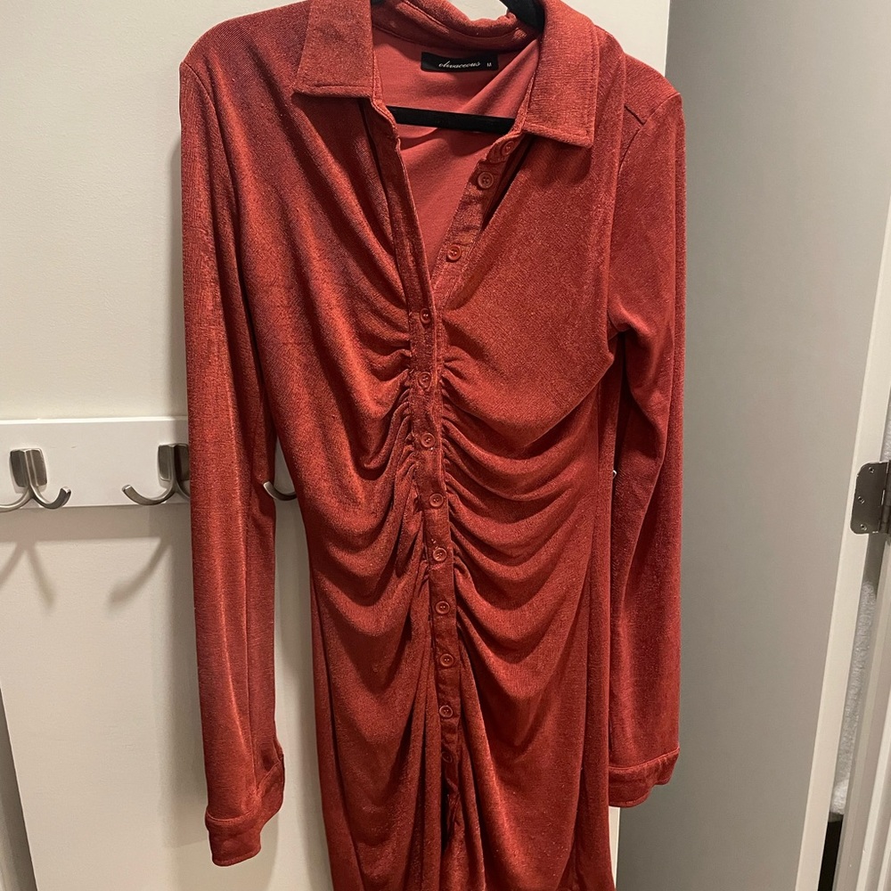 Olivaceous Deep Red Collared Dress